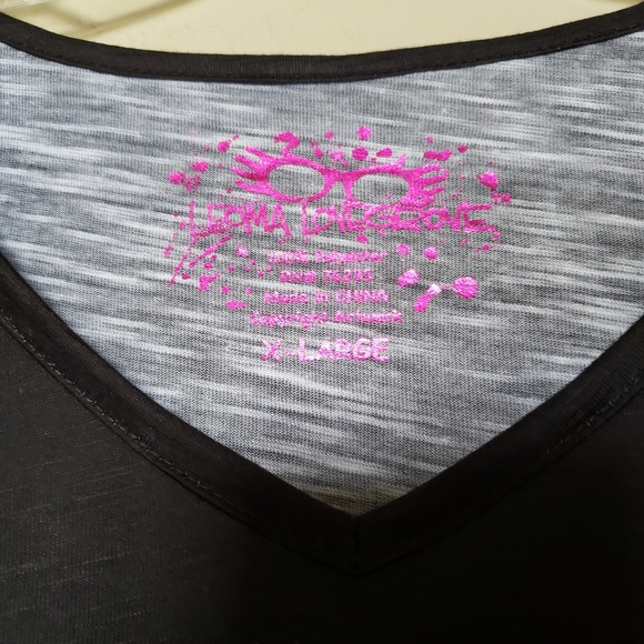 Leoma Lovegrove Graphic Heart Tee Shirt - Picture 5 of 8